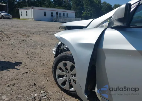 2015 Hyundai Accent Gs from USA, damaged, VIN KMHCT5AE7FU216338